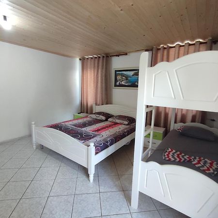 Aeria Rooms Himarë Extérieur photo