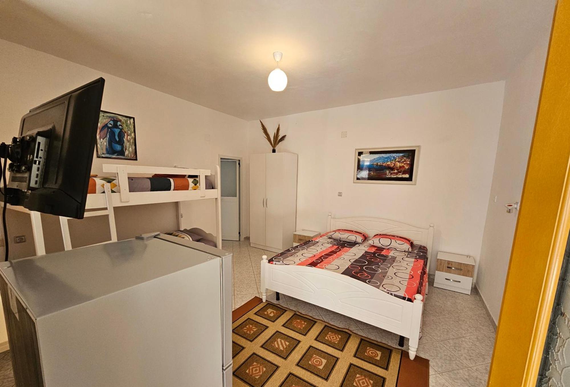 Aeria Rooms Himarë Extérieur photo