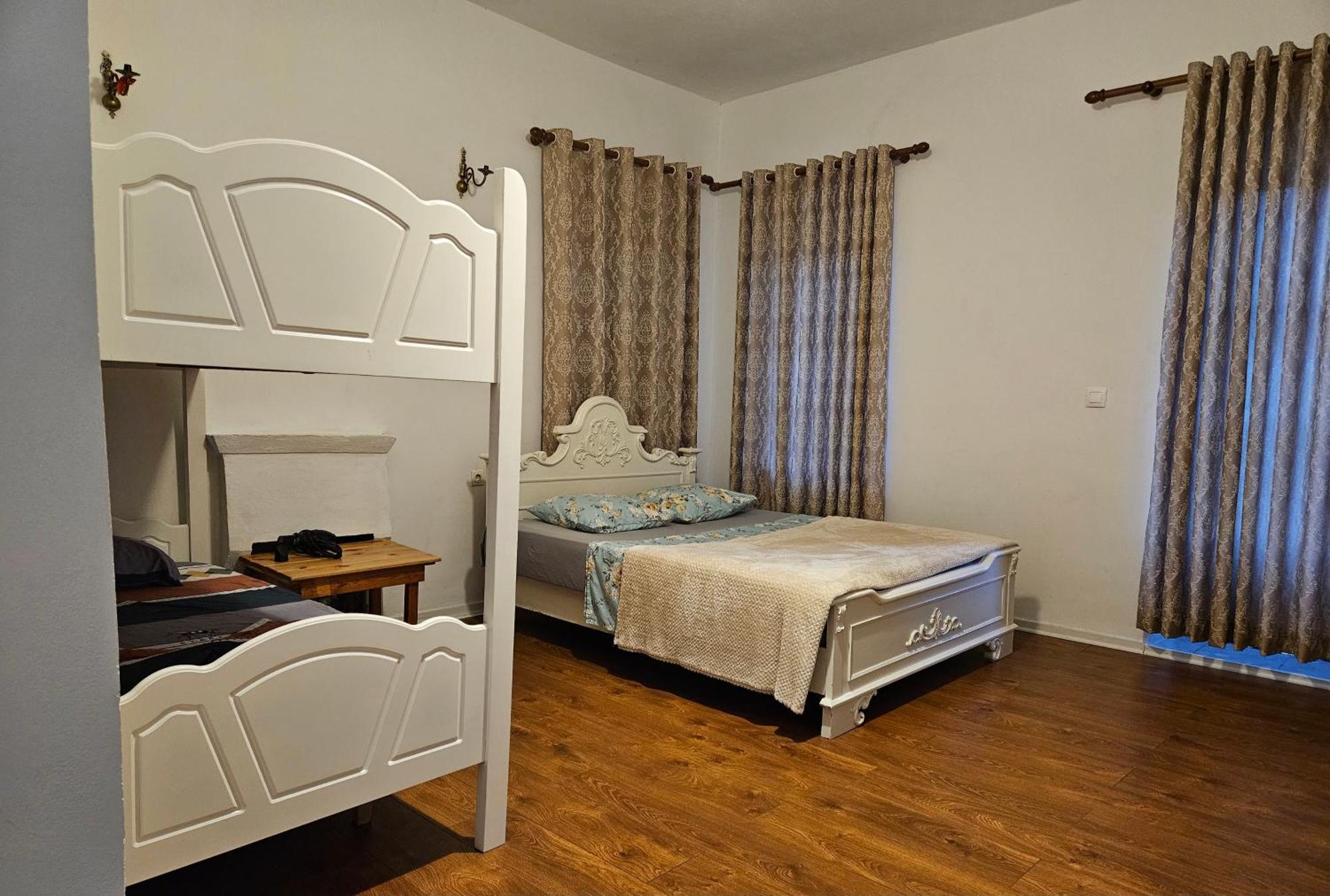 Aeria Rooms Himarë Extérieur photo